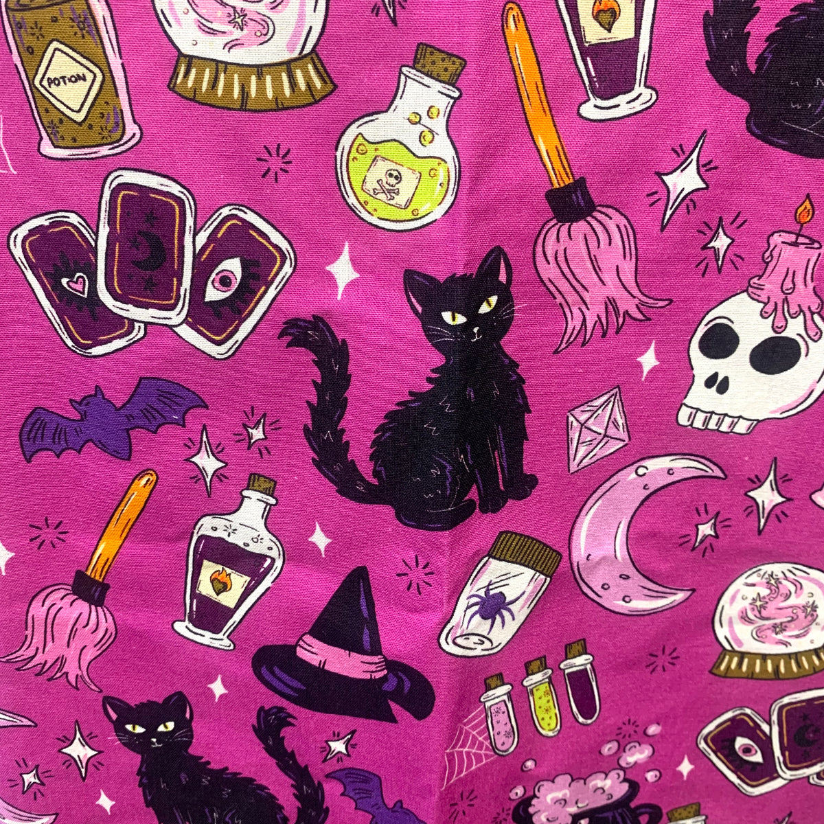 MUMMA WHOOPEE - "Hocus Pocus" HALLOWEEN APRON