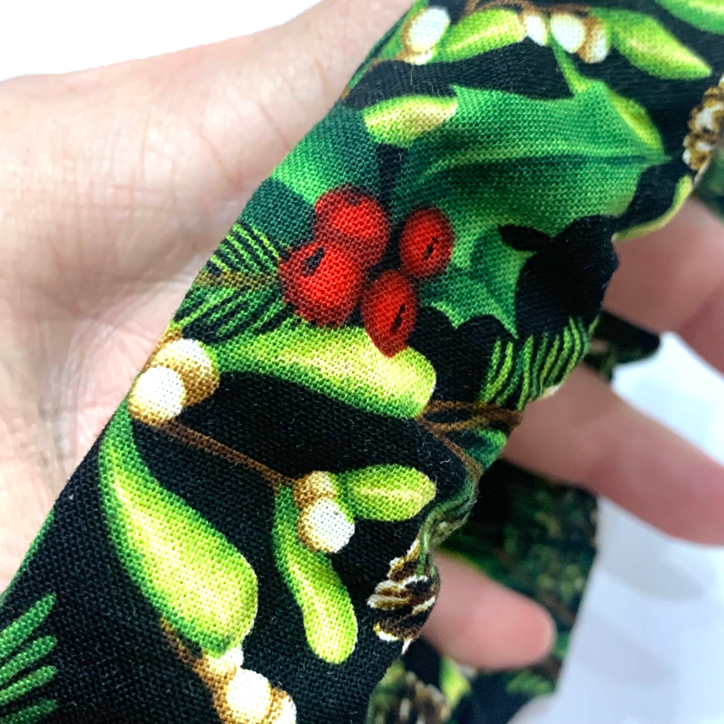 MUMMA WHOOPEE - Regular “Yuletide Greenery” SCRUNCHIE