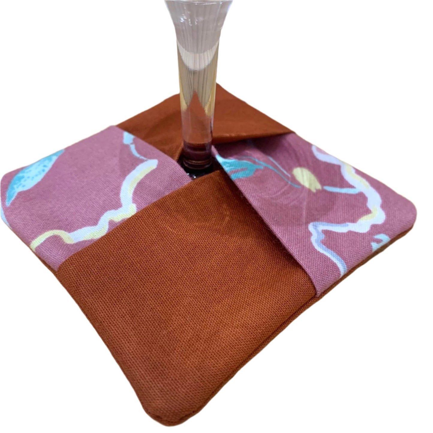 MUMMA WHOOPEE- SINGLE WINE GLASS SLIPPER/COASTERS- Jungle Cats & Green
