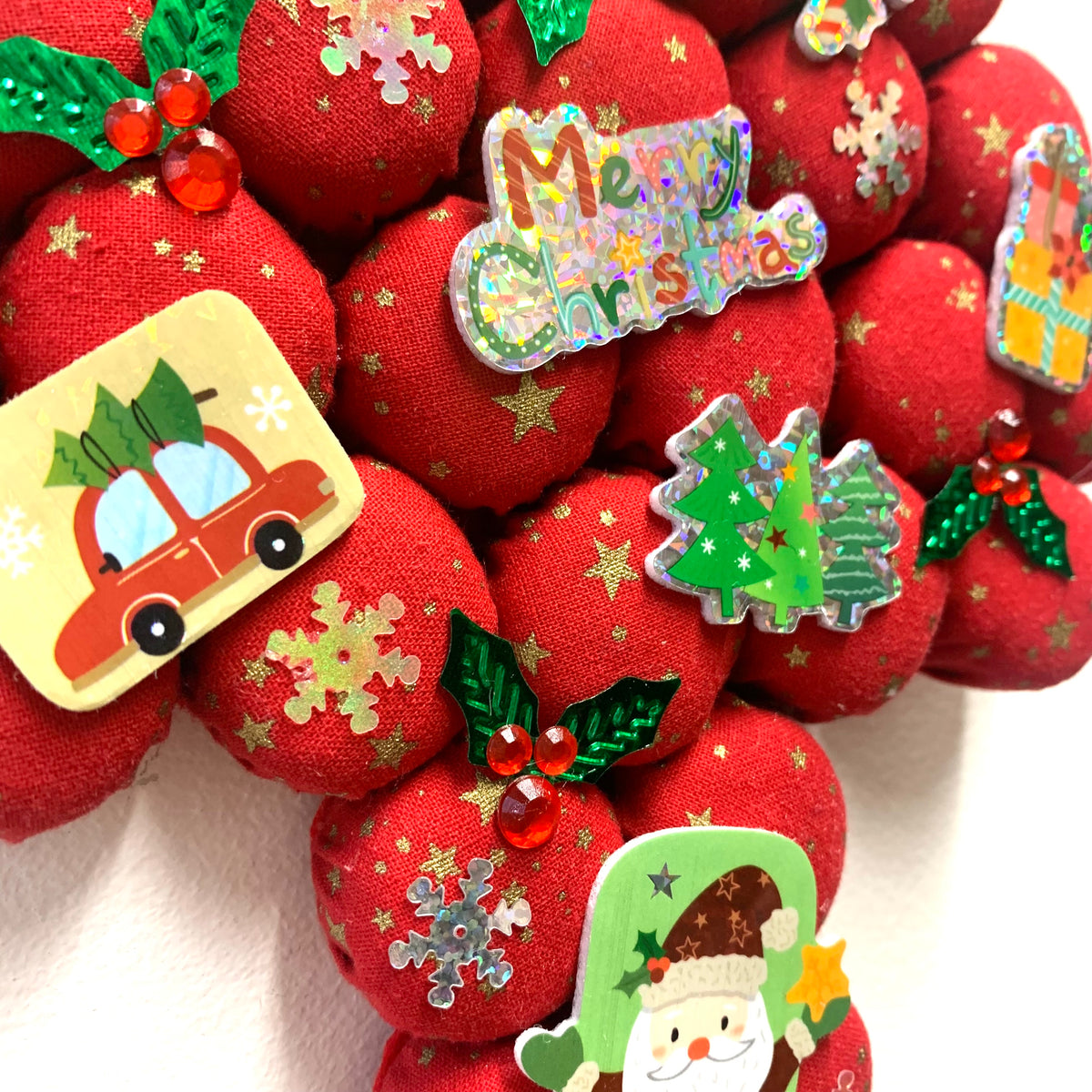 MUMMA WHOOPEE- Small Bottle Top Christmas Tree Wall Hanging- Red Merry Christmas