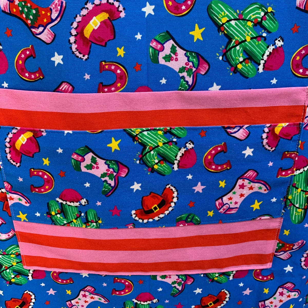 MUMMA WHOOPEE - "Bootscootin' Christmas" Christmas Apron