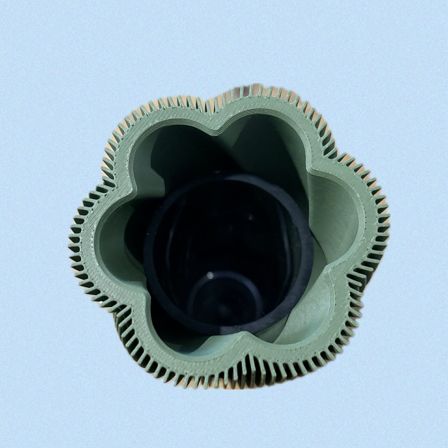 DWAYNSKI.3D - "Twistlam" Vase - Olive