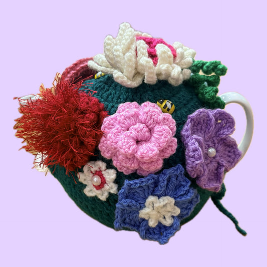 BEAKNITS- CROCHET TEA COSY - Flower Garden