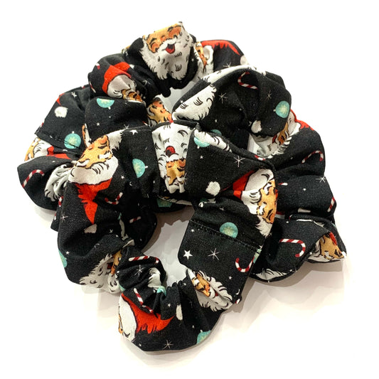 MUMMA WHOOPEE - Regular “Vintage Santas in Black” SCRUNCHIE