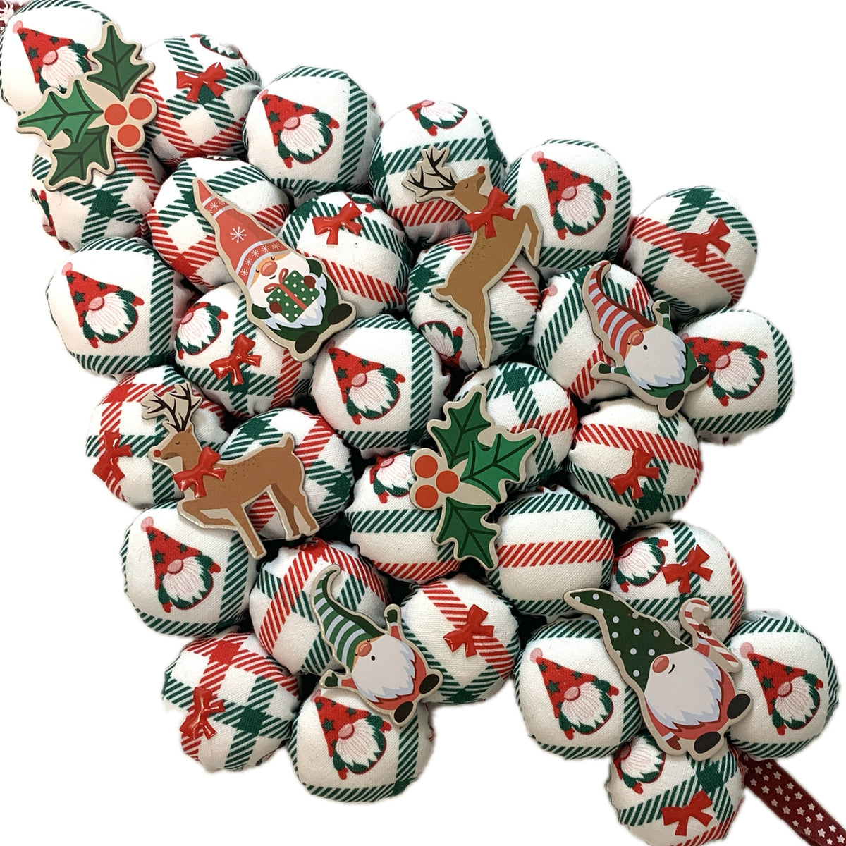 MUMMA WHOOPEE- "Gnomey Christmas"- SMALL BOTTLE TOP CHRISTMAS TREE WALL HANGING