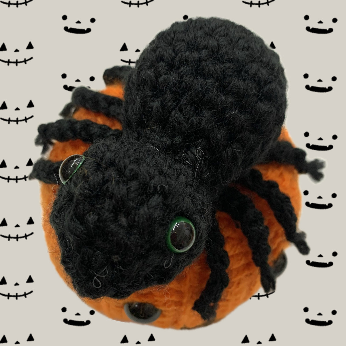 BEAKNITS- "SPIDER JACK PUMPKIN"- MEDIUM CROCHETED HALLOWEEN TOY/DECORATION (Copy)