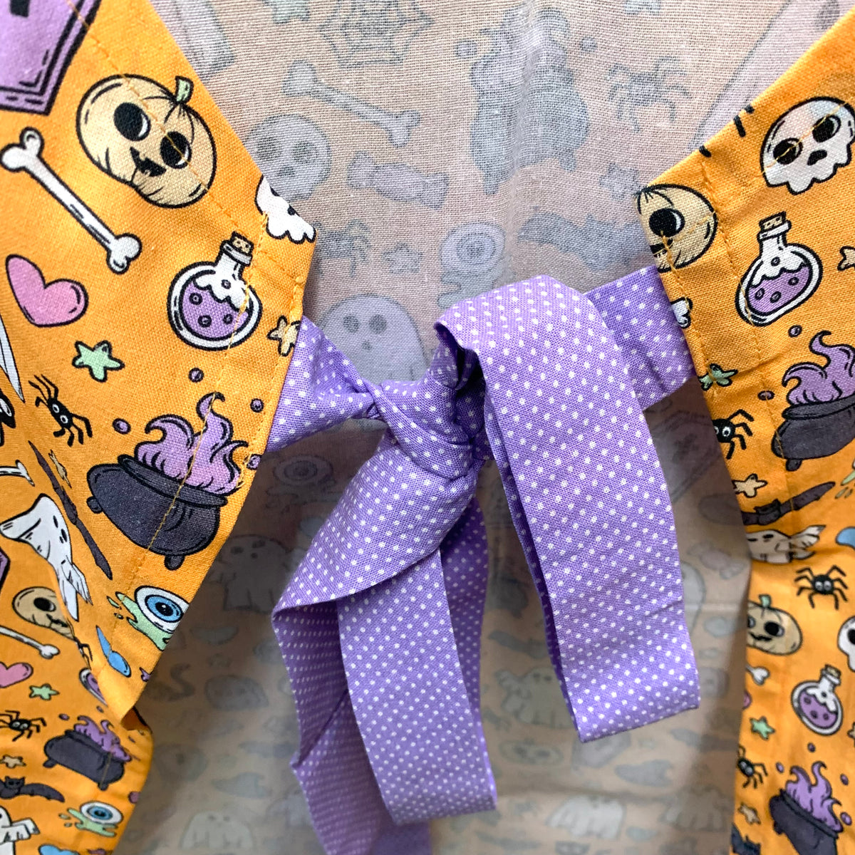 MUMMA WHOOPEE - "Spooky Cute" HALLOWEEN APRON