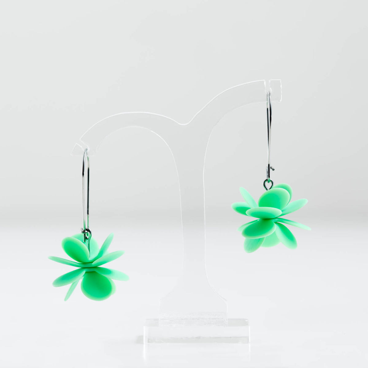 CLAIRE ISHINO- Spring Green Botanical Blossum Earrings
