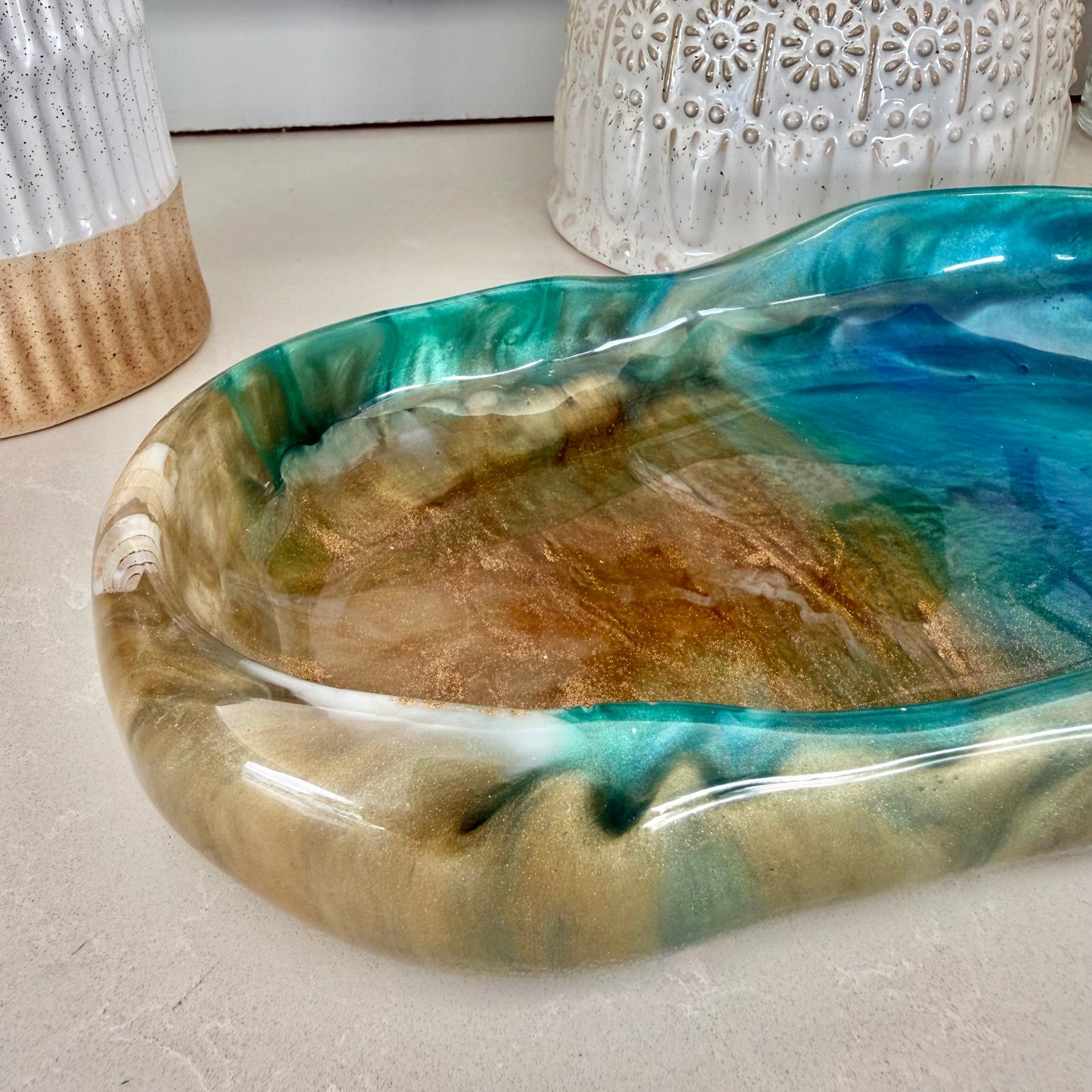 BRENDA STONE ART - Large Ocean Pool Bowl 1 - Beach with Shells