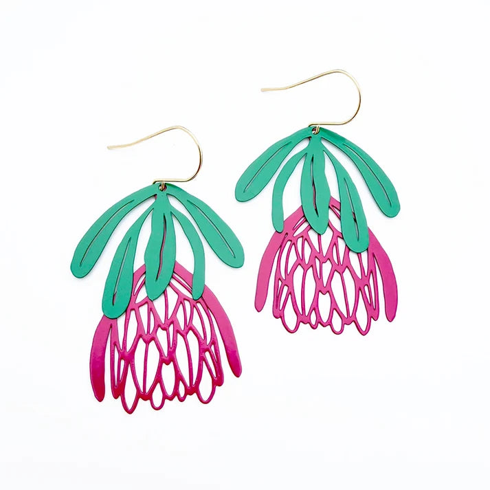 DENZ & CO- 2 Piece Protea flowers in Raspberry and Green - DANGLE EARRINGS