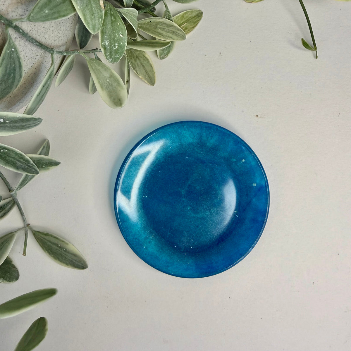 BRENDA STONE ART - Mini Round Resin Plate 1