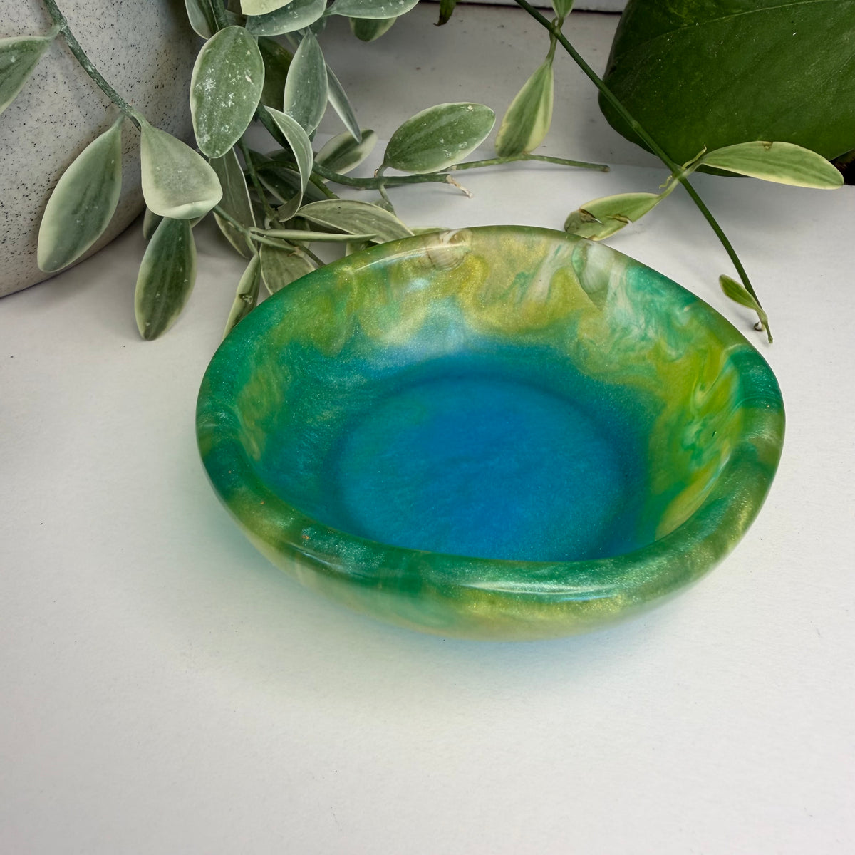 BRENDA STONE ART - Mini Scallop Resin Bowl 2