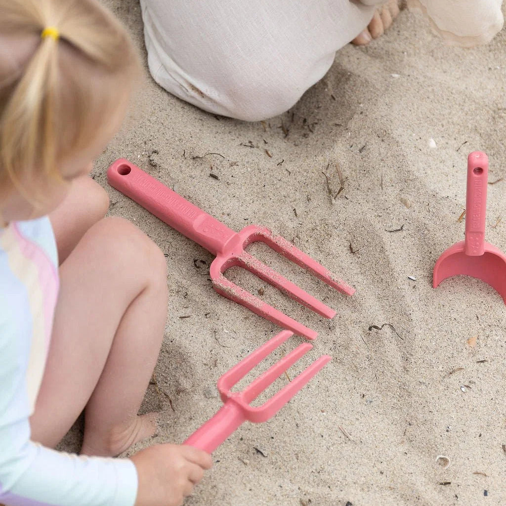GARDENING ON COUNTRY - Casso Fork Kakadu Green — Recycled Plastic, Australian Made