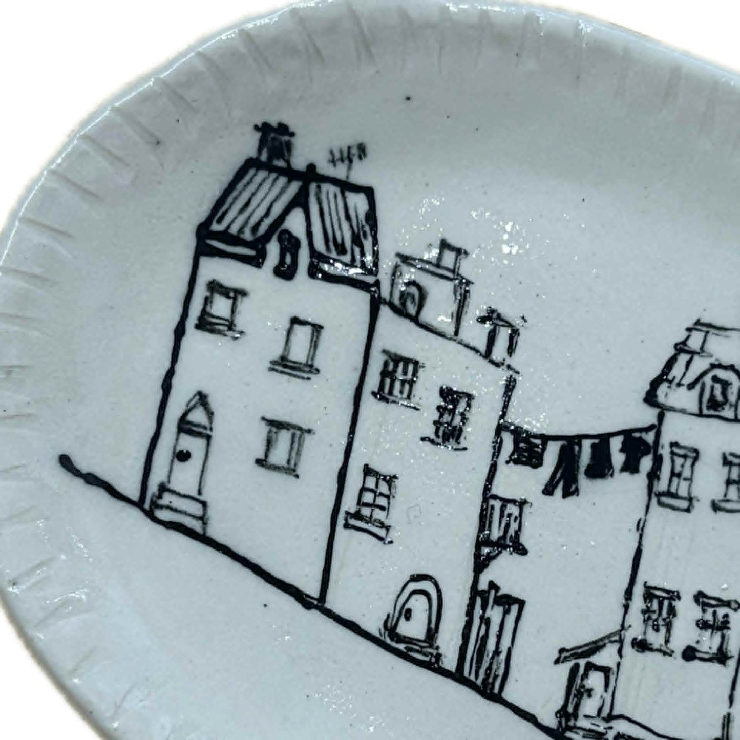 BELOVED POTTERY - Drawing Plate (small) - Laundry Lane