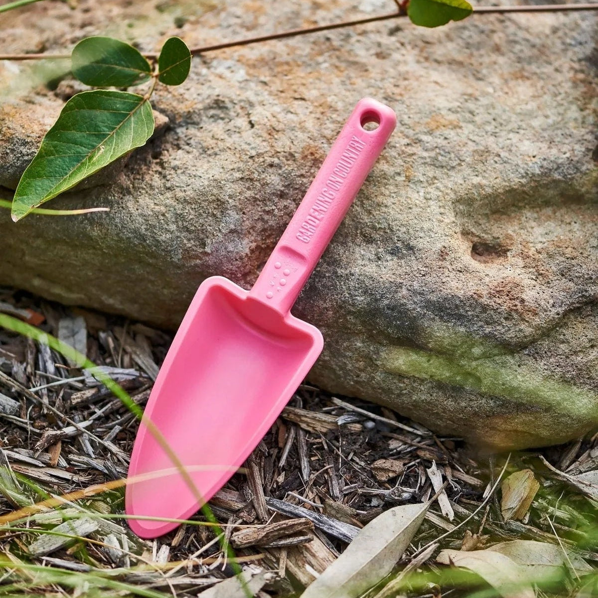 GARDENING ON COUNTRY - Joey Kids Trowel Swan River Purple – Recycled Plastic Kids Garden & Beach Trowel