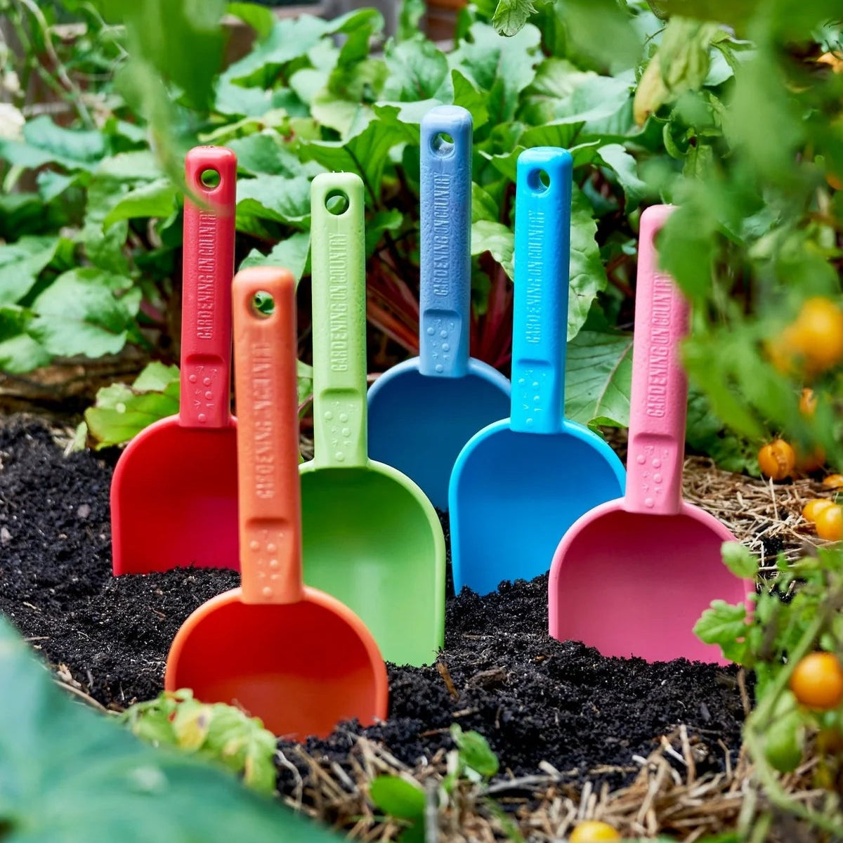 GARDENING ON COUNTRY - Peli Scoop BumBunga Pink — Recycled Plastic, Australian Made