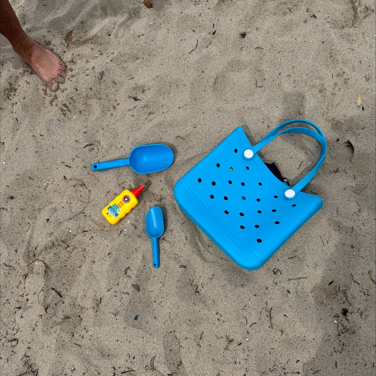 GARDENING ON COUNTRY - Peli Scoop BumBunga Pink — Recycled Plastic, Australian Made