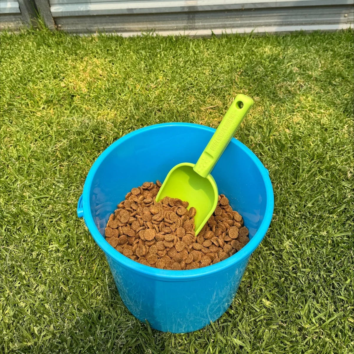 GARDENING ON COUNTRY - Peli Scoop BumBunga Pink — Recycled Plastic, Australian Made